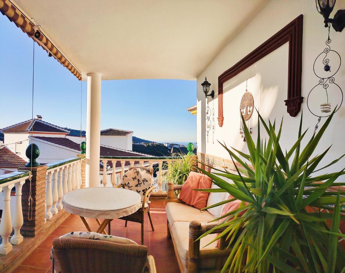 Apartamentos Maria Competa Exterior photo